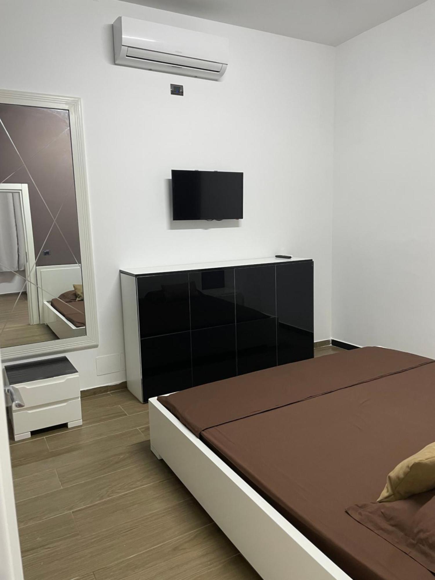 Gold Apartament فلورا المظهر الخارجي الصورة